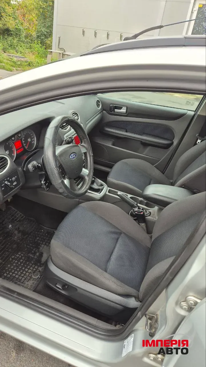 Ford Focus - фото 23