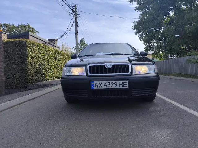 Skoda Octavia - фото 3