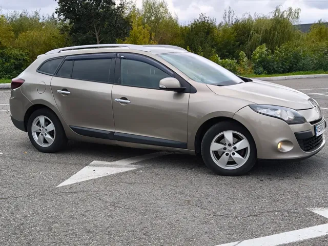 Renault Megane 2011, Чернівці, $7 999 - зображення 3