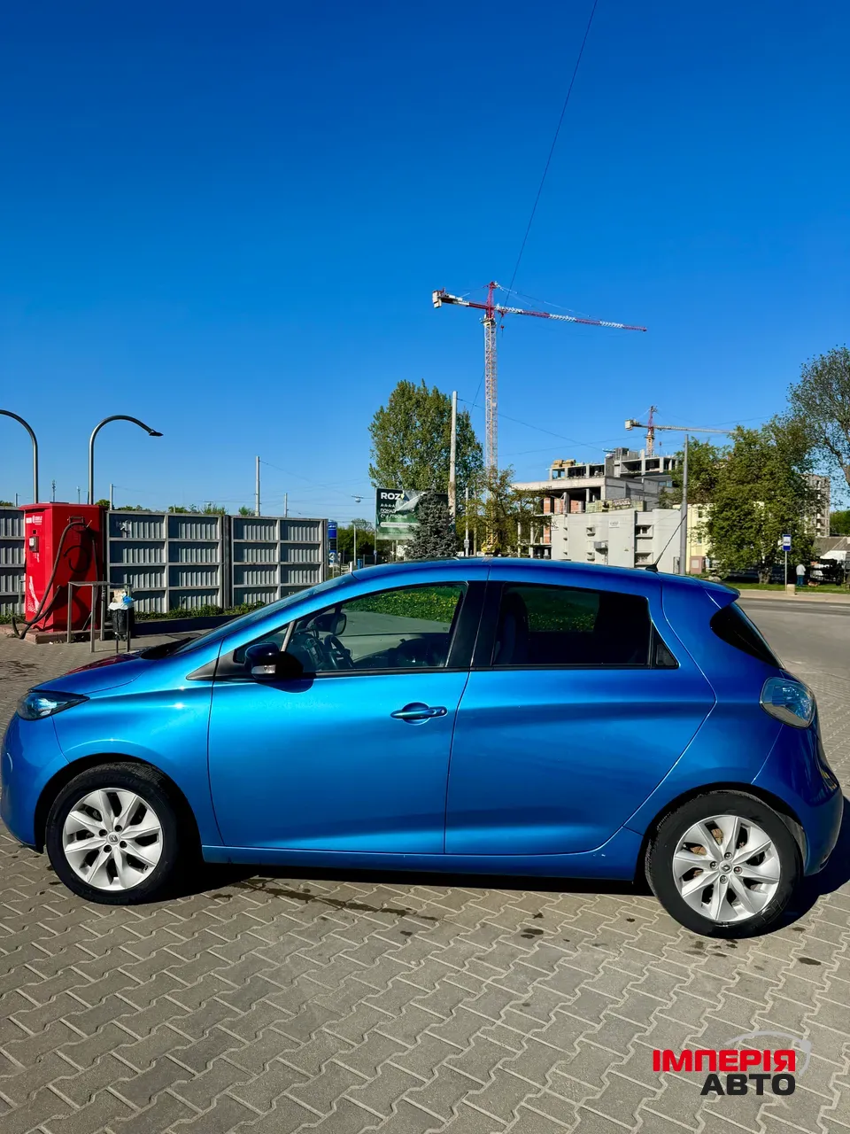 Renault ZOE - фото 5