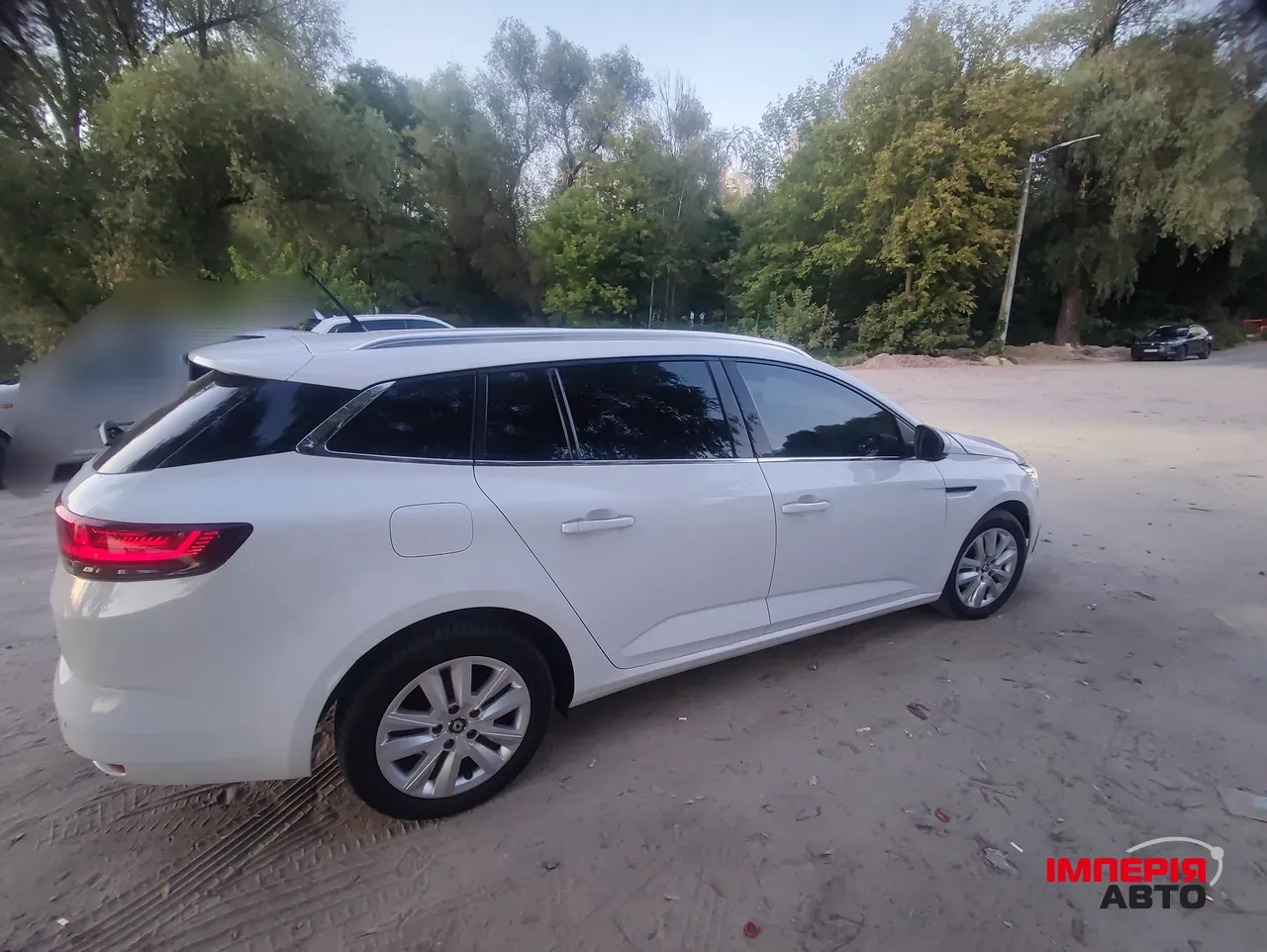 Renault Megane - фото 11