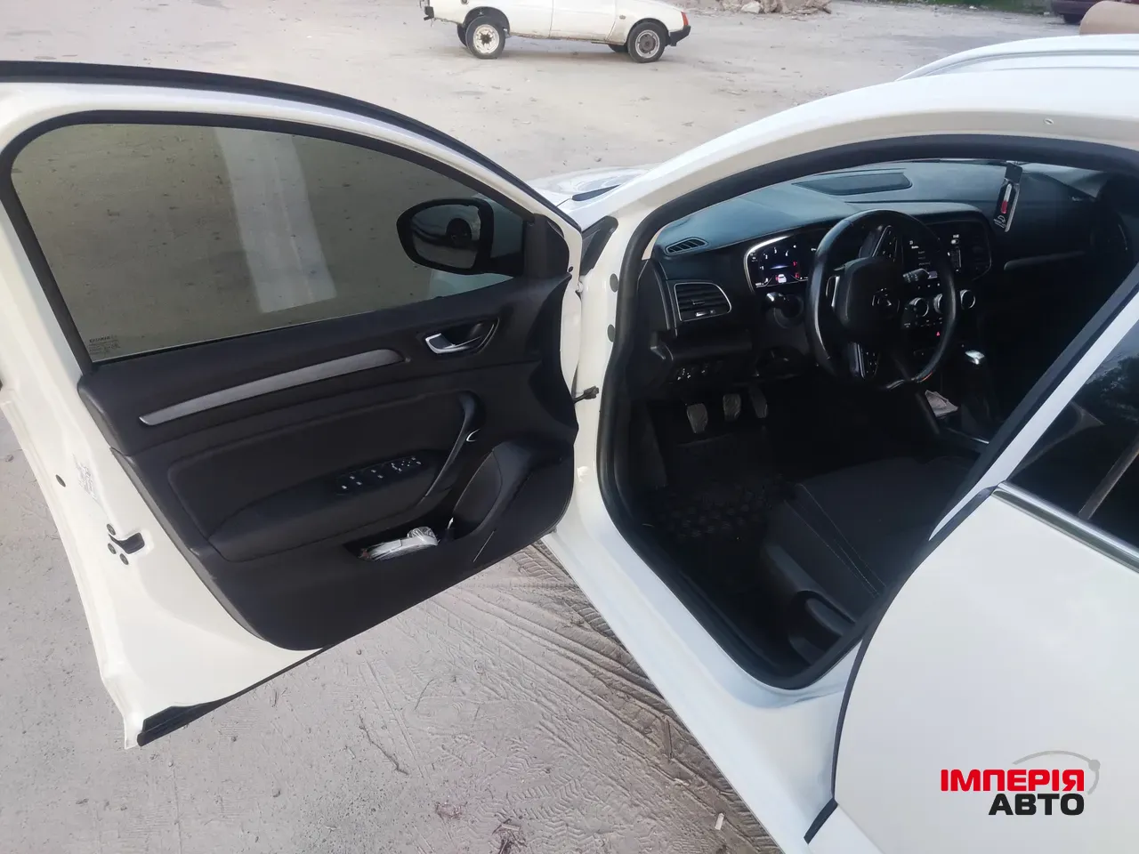 Renault Megane - фото 15