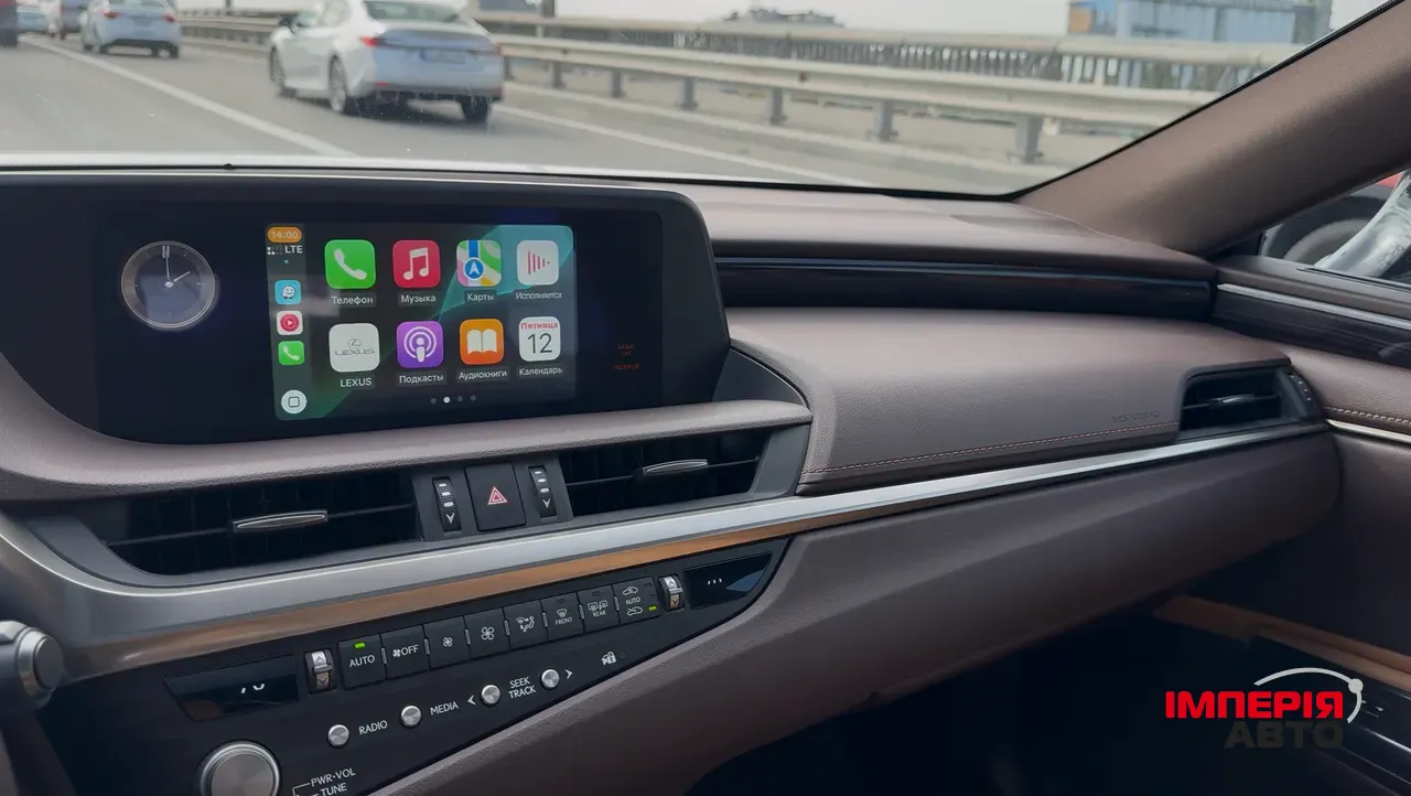 Lexus ES - фото 19