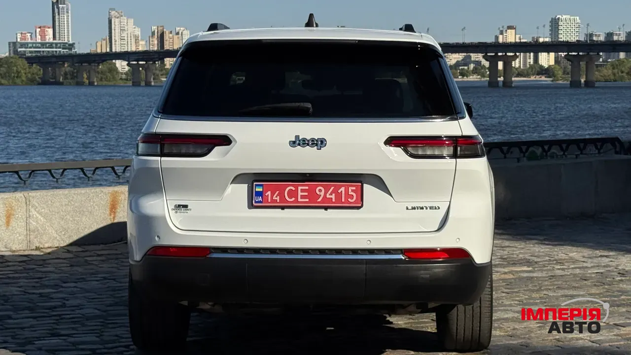 Jeep Grand Cherokee - фото 4