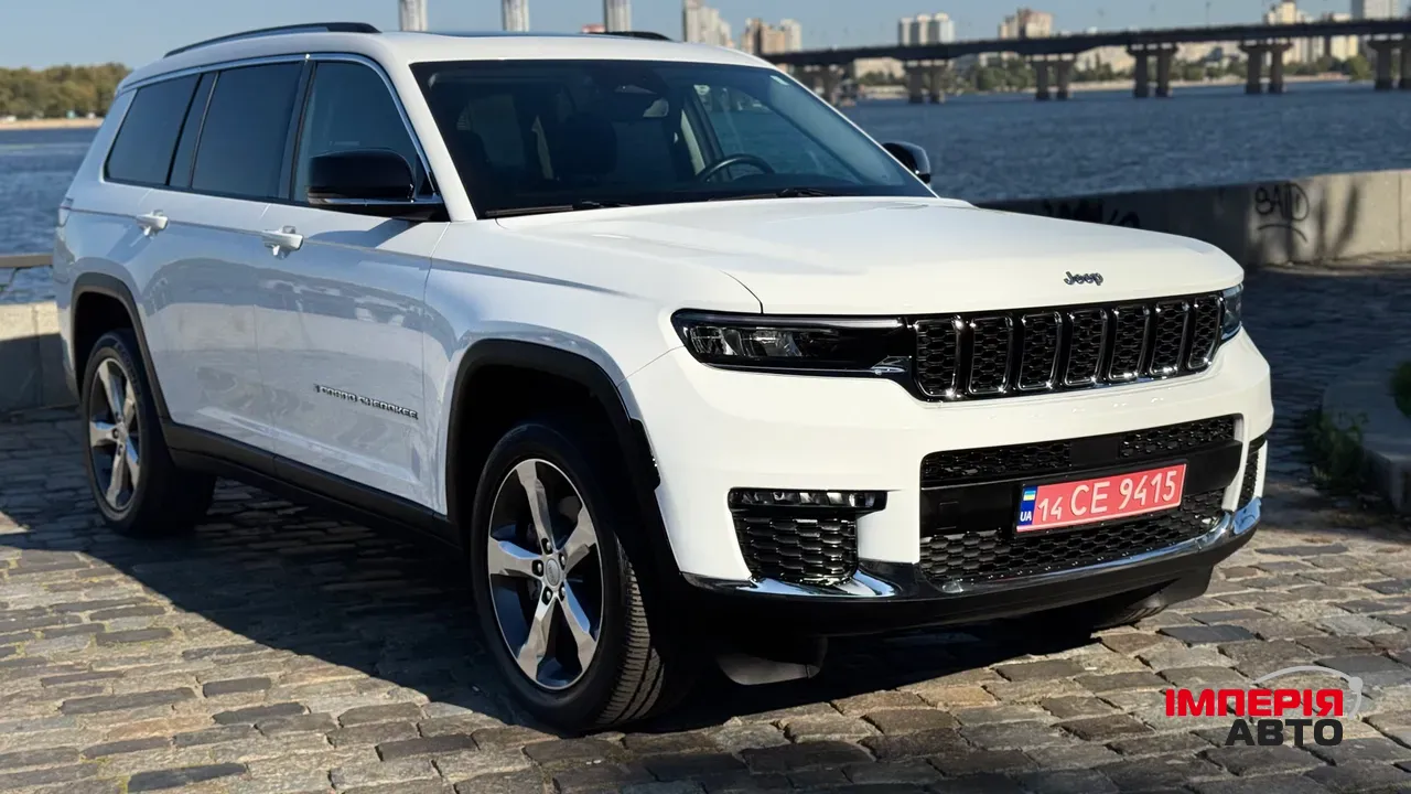Jeep Grand Cherokee - фото 1