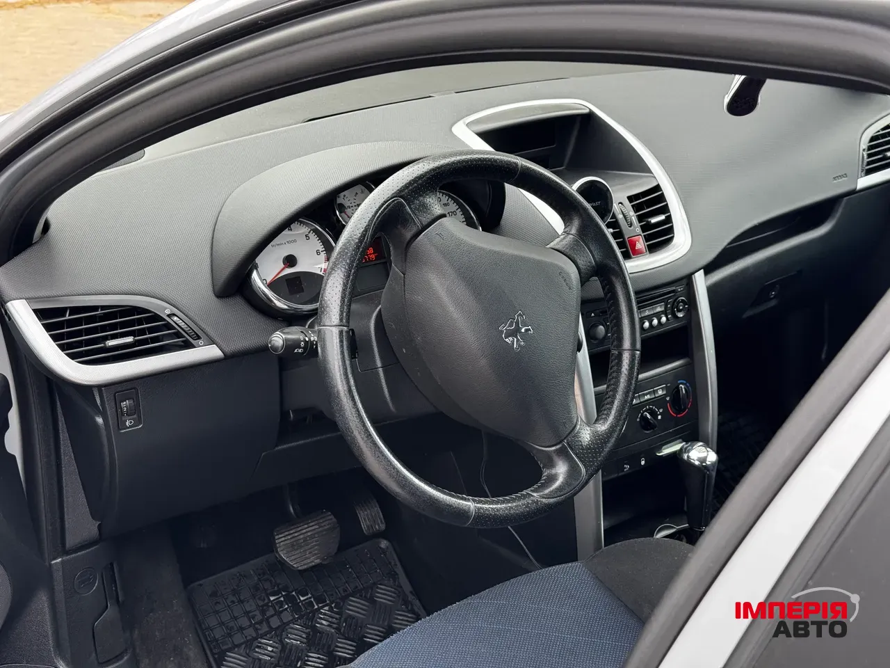 Peugeot 207 - фото 13