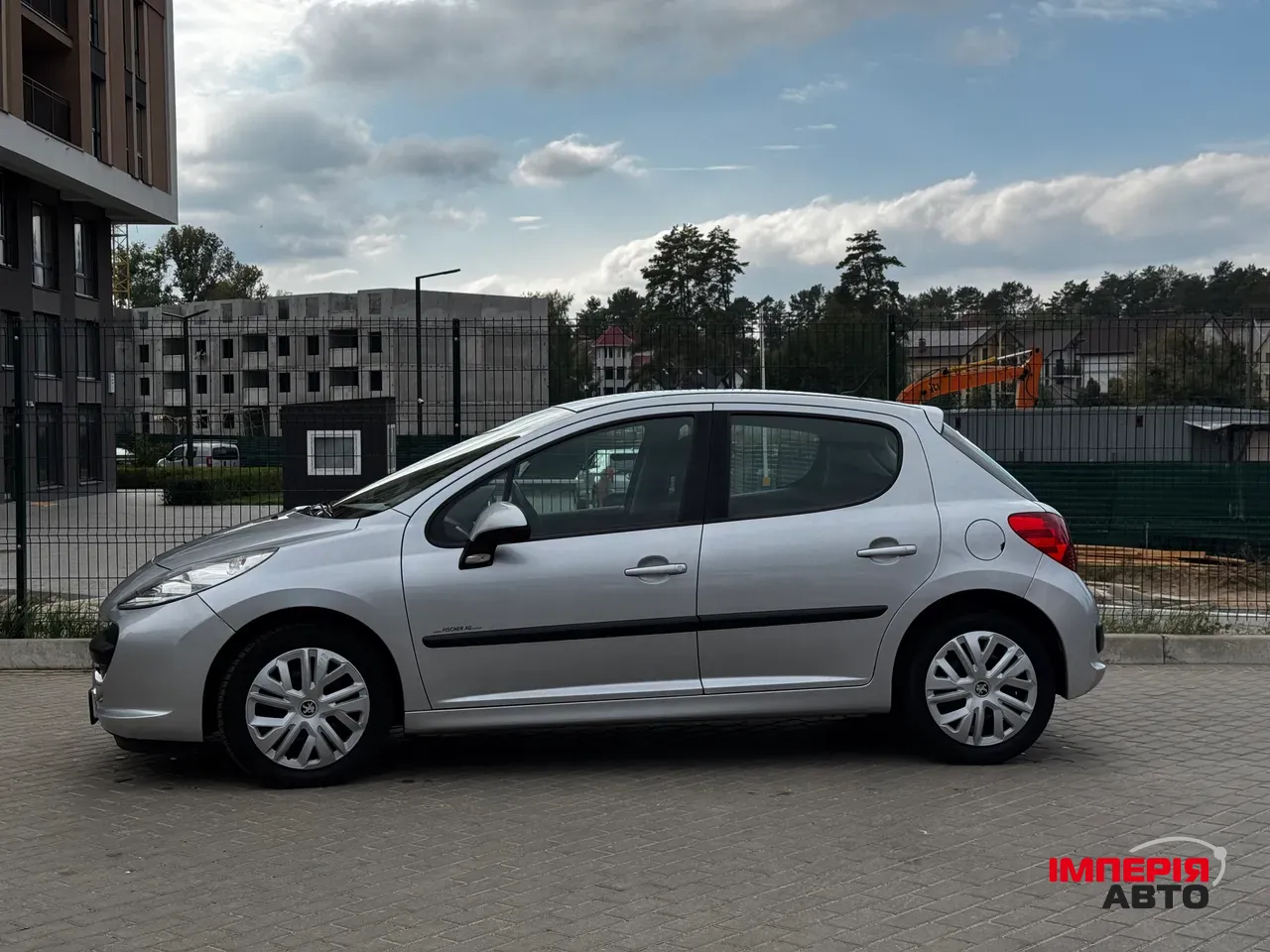 Peugeot 207 - фото 4
