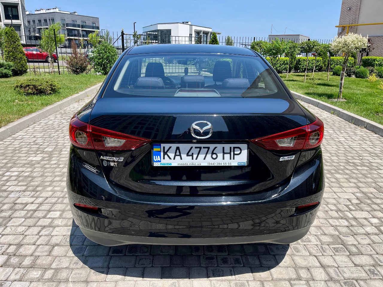 Mazda 3 - фото 15