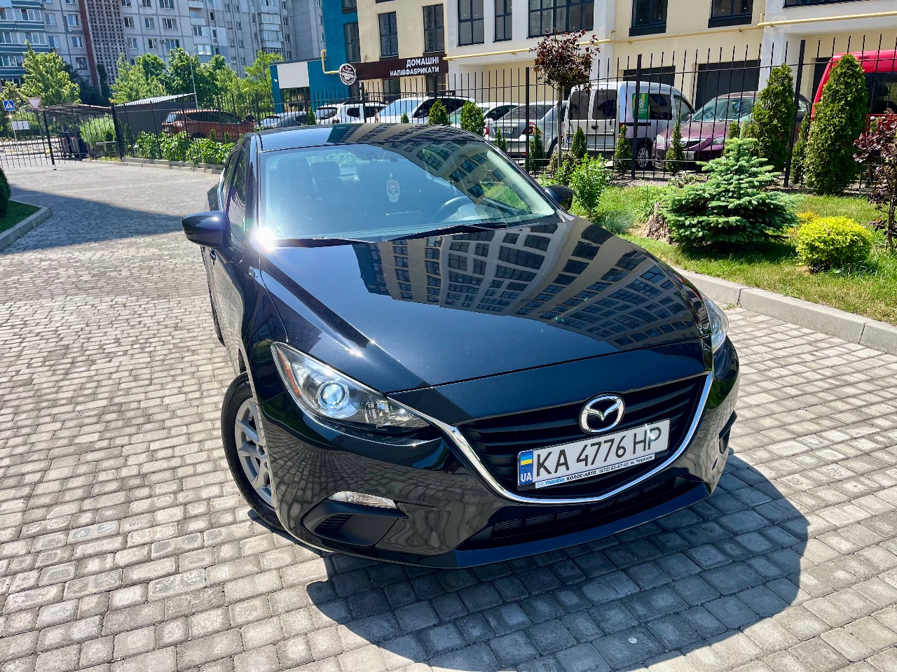 Mazda 3 - фото 17