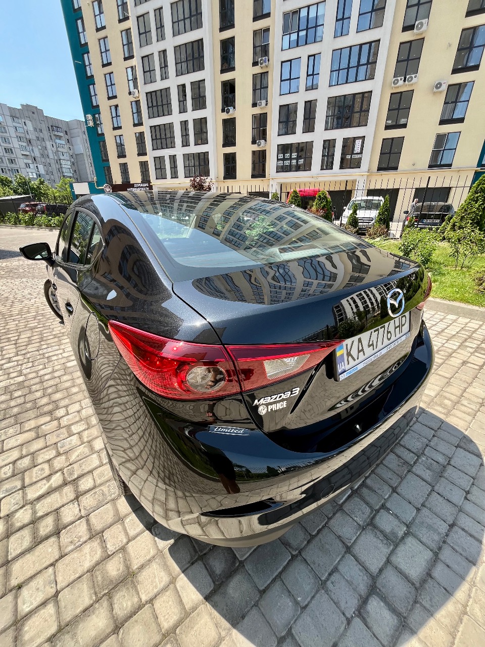 Mazda 3 - фото 16