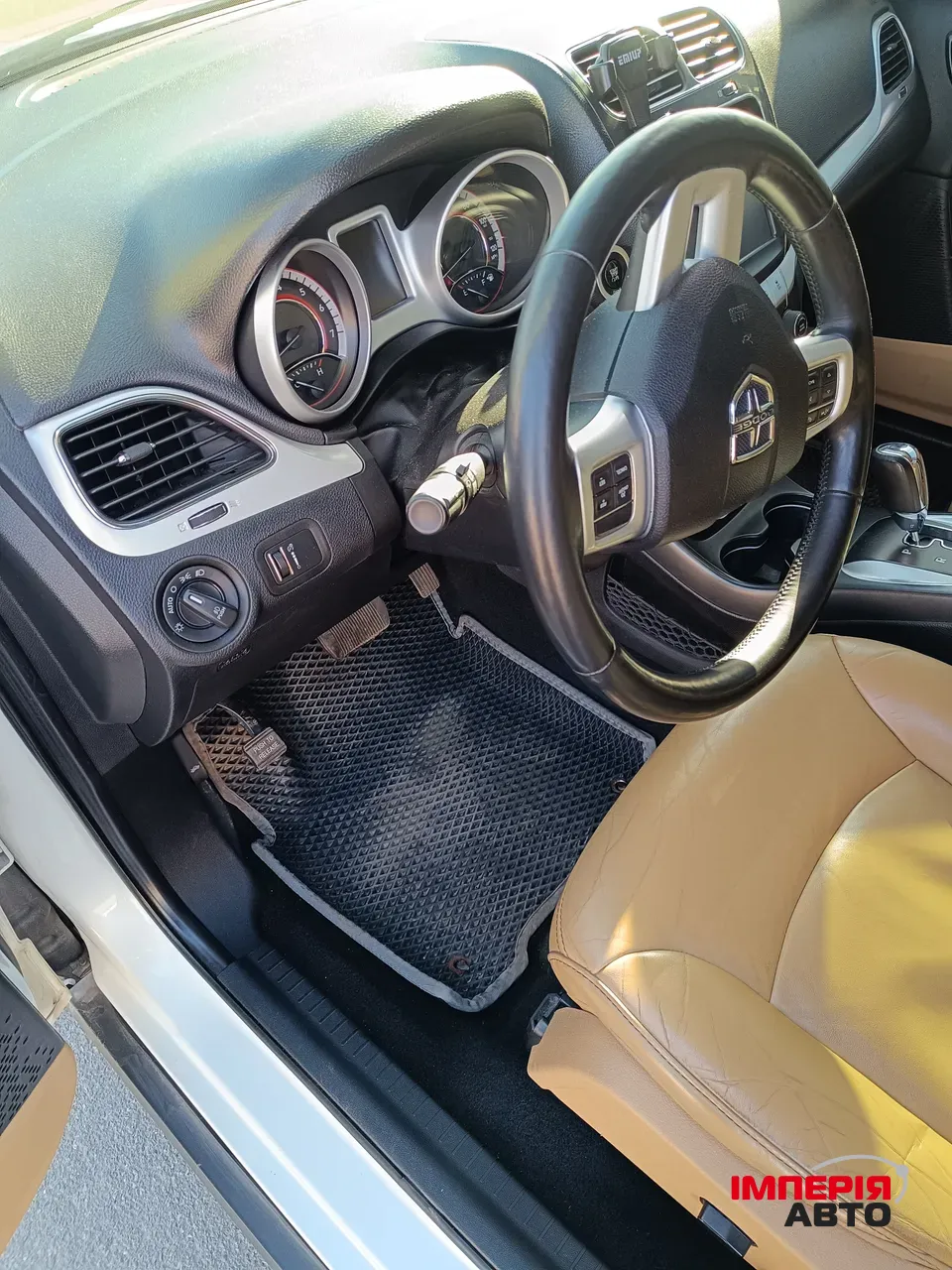 Dodge Journey - фото 15