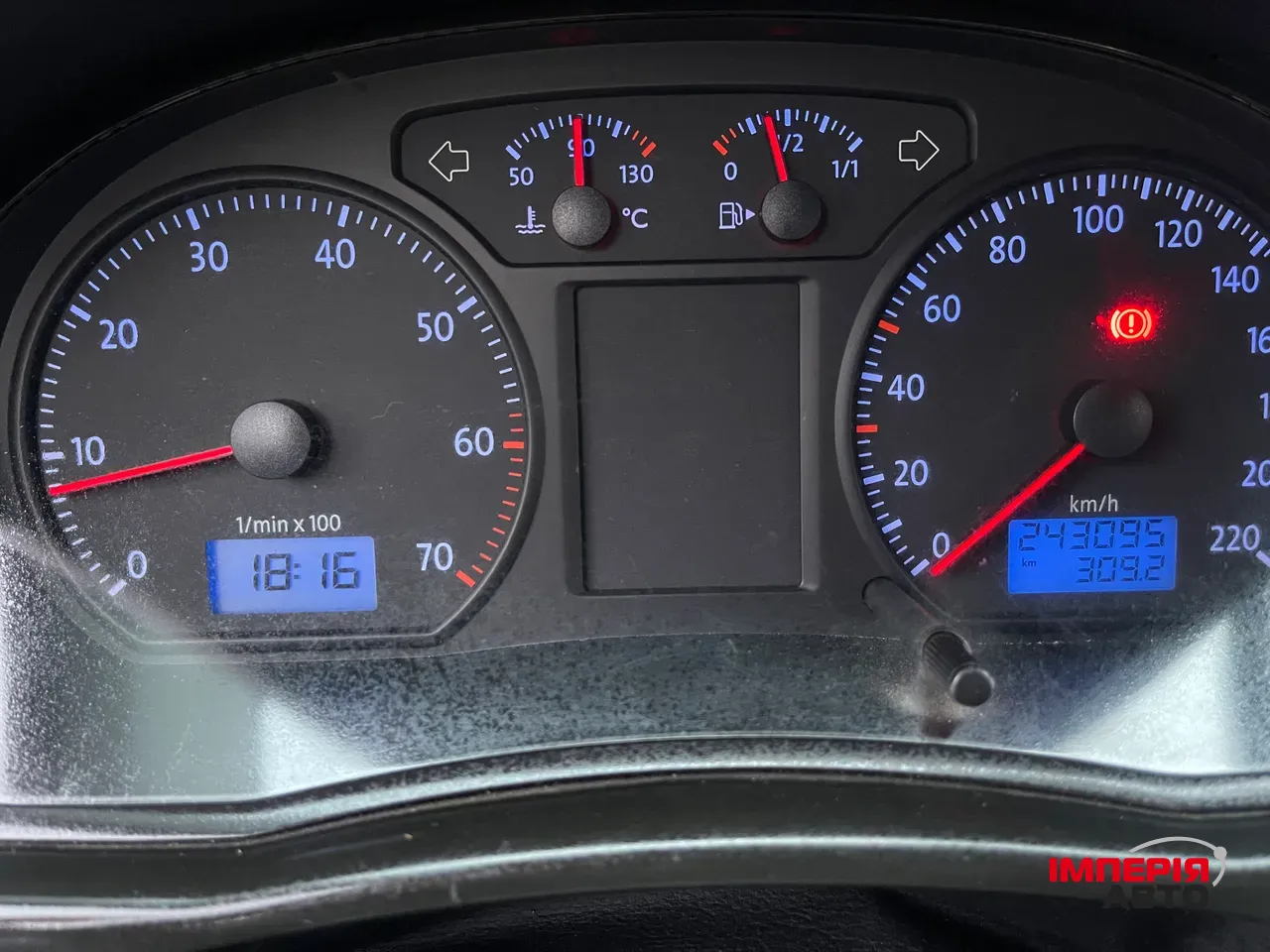 Volkswagen Polo - фото 17