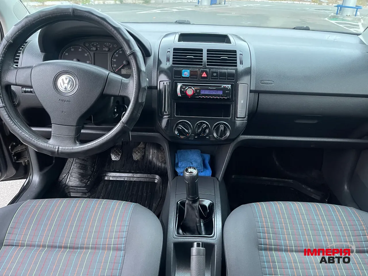 Volkswagen Polo - фото 11
