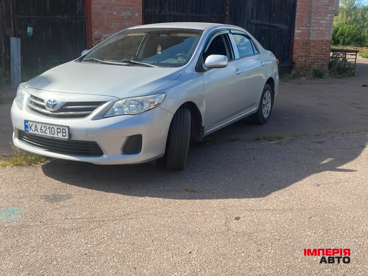 Toyota Corolla - фото 3
