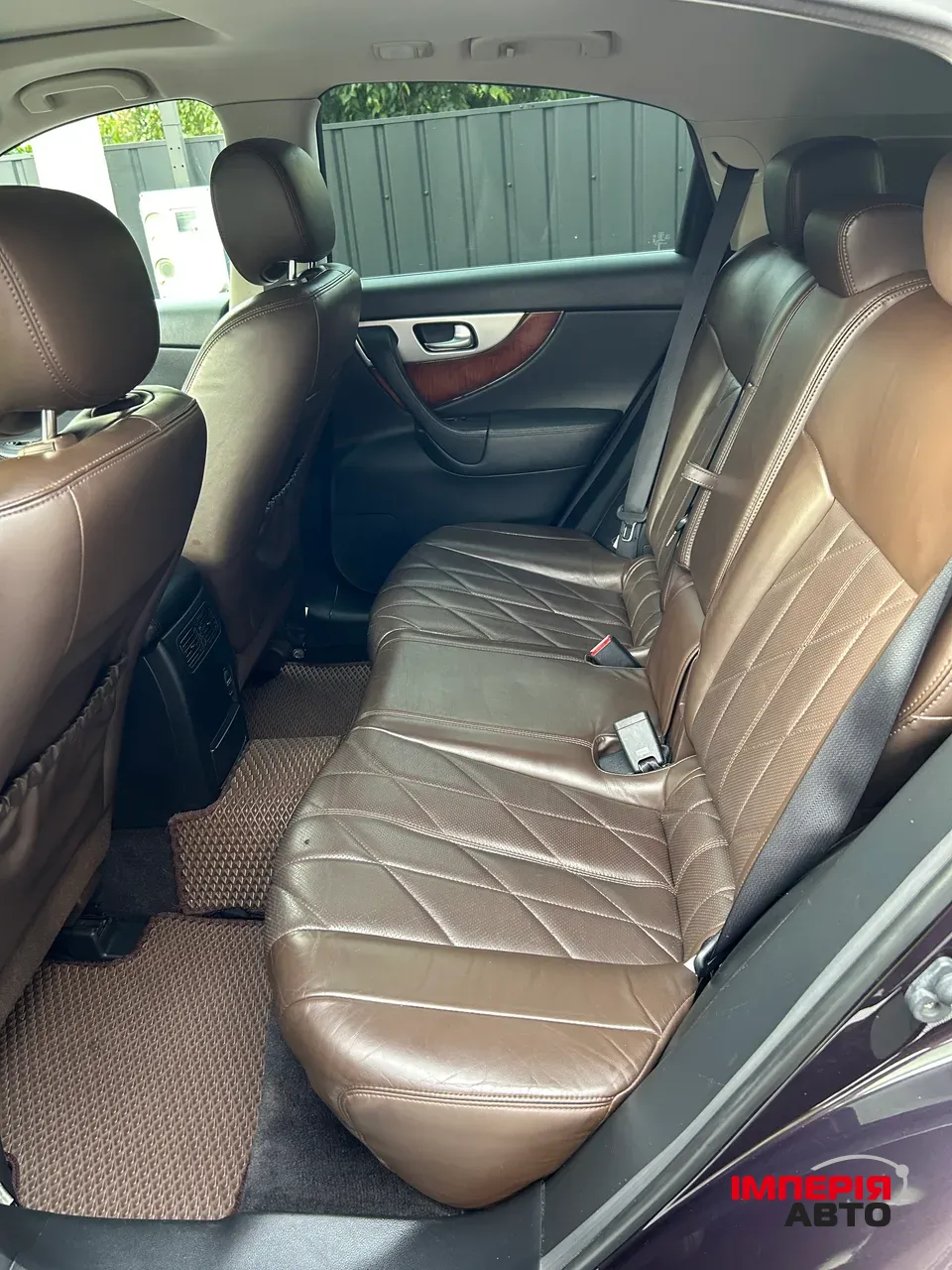 Infiniti QX70 - фото 23