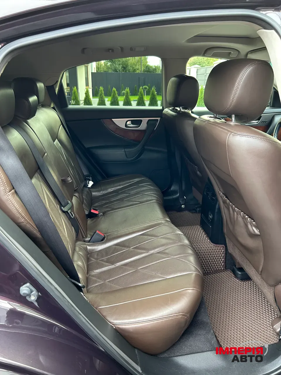 Infiniti QX70 - фото 14