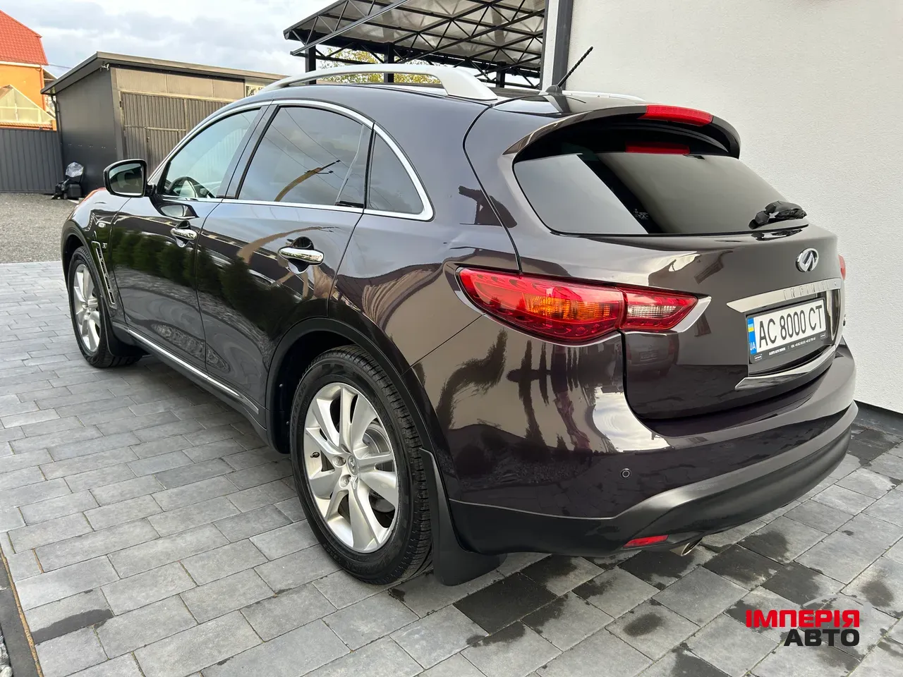 Infiniti QX70 - фото 3