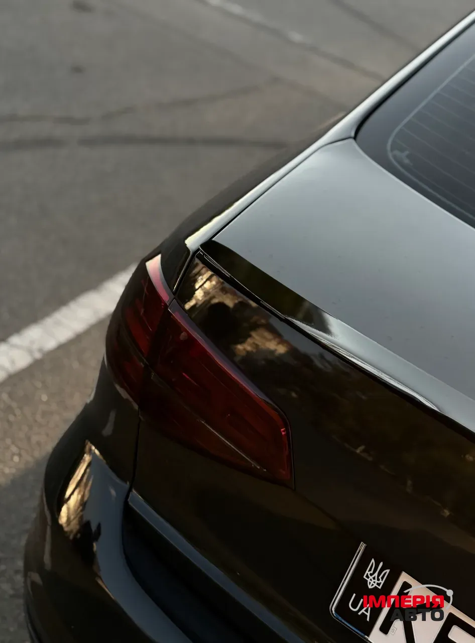 Volkswagen Jetta - фото 3