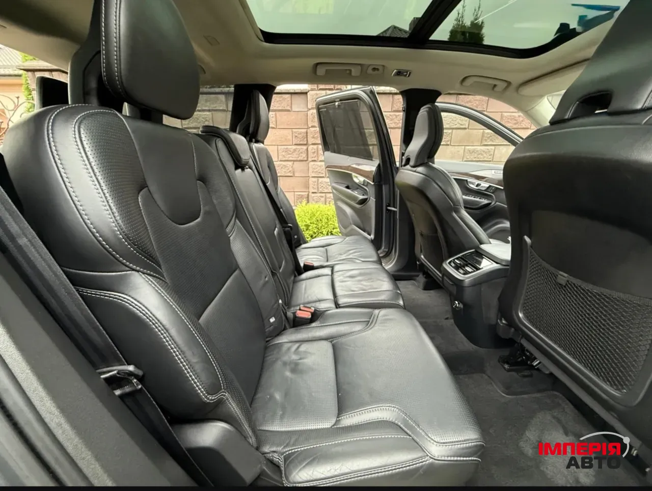 Volvo XC90 - фото 8