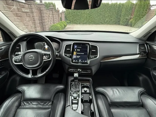 Volvo XC90 - фото 4