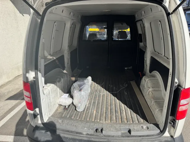 Volkswagen Caddy - фото 5