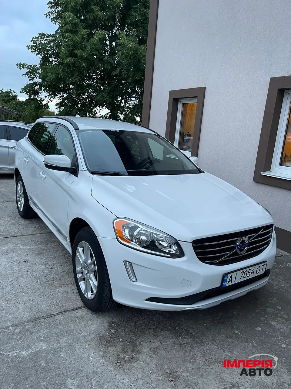 Volvo XC60 - фото 2