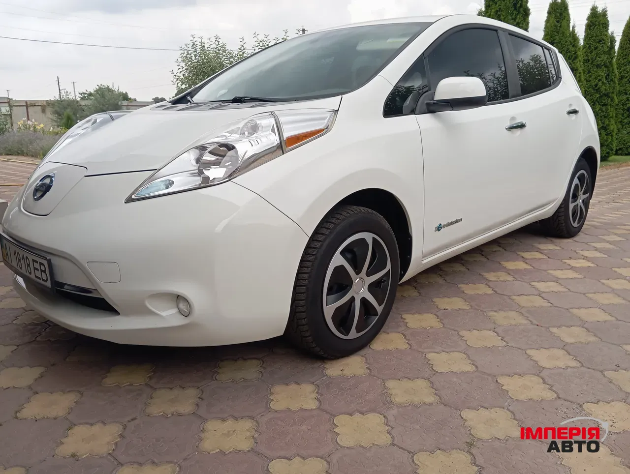 Nissan Leaf - фото 2