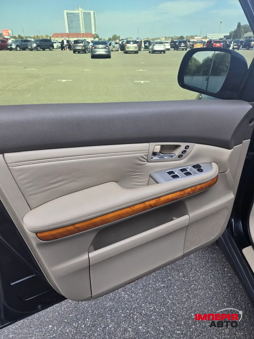 Lexus RX - фото 11