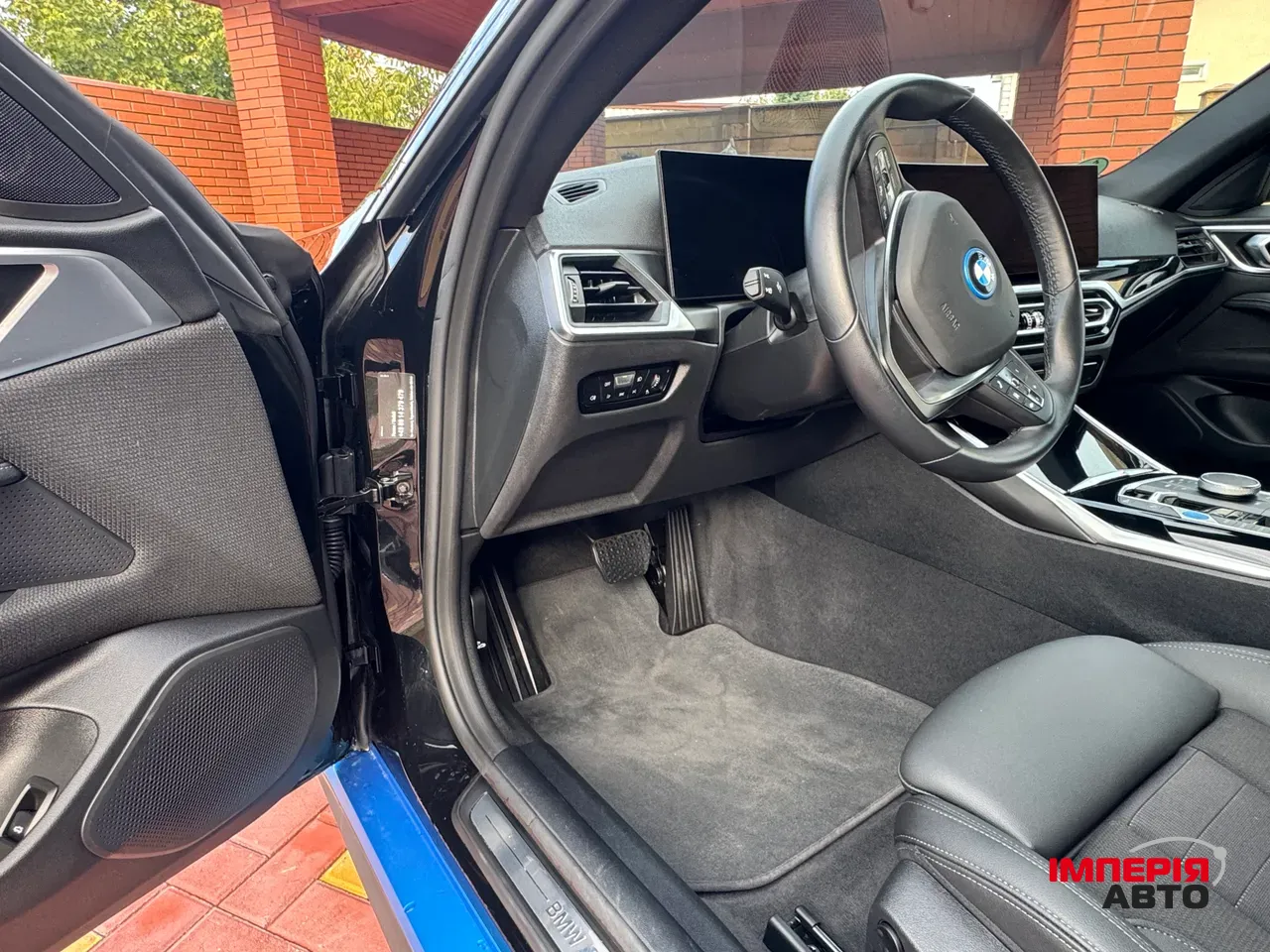 BMW i4 - фото 27