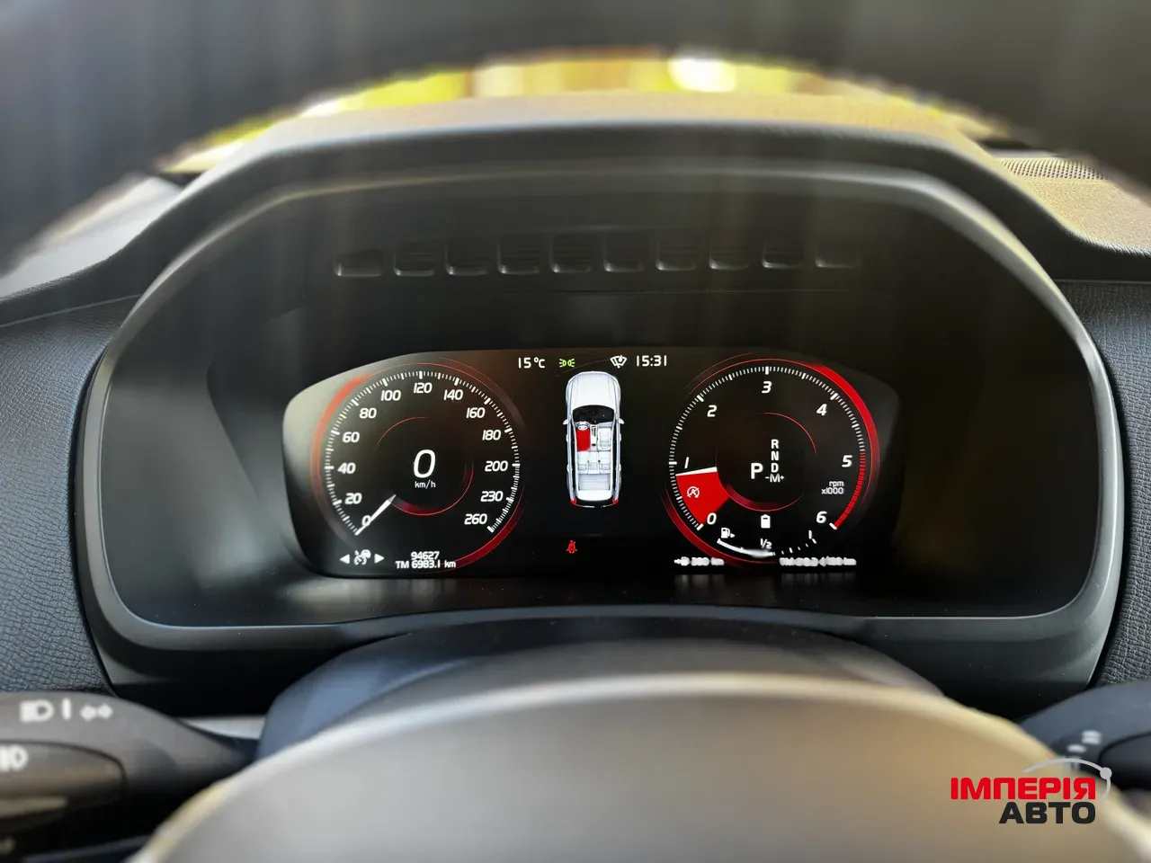 Volvo XC90 - фото 18