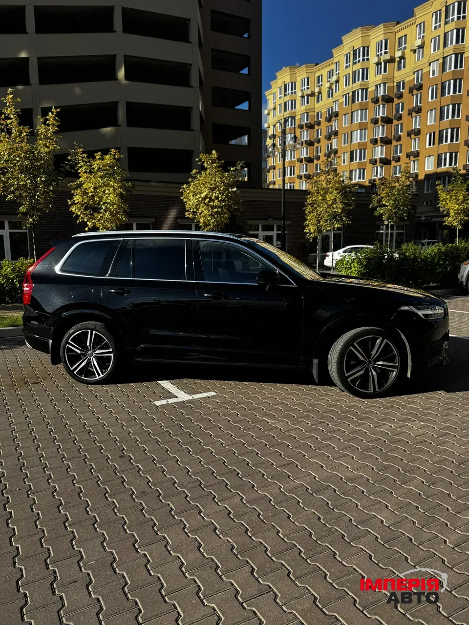 Volvo XC90 - фото 4