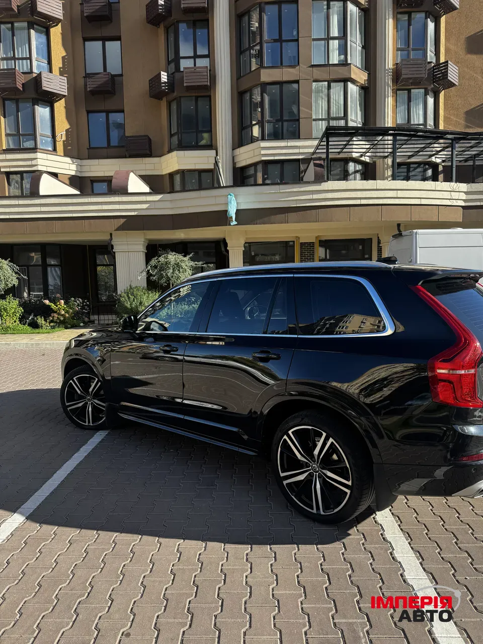 Volvo XC90 - фото 6