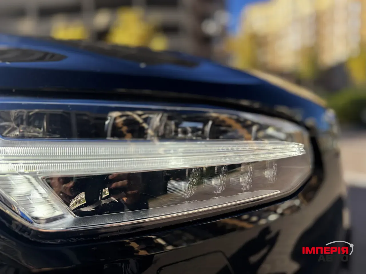 Volvo XC90 - фото 12