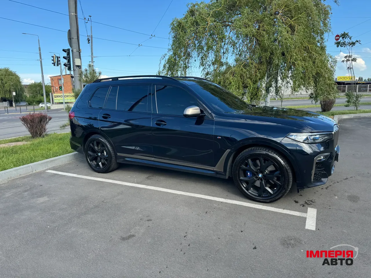 BMW X7 - фото 21