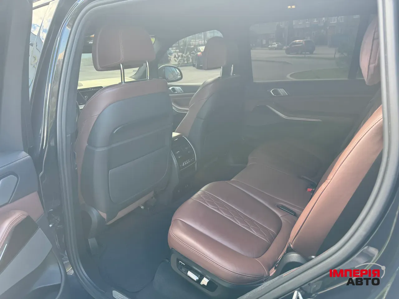 BMW X7 - фото 19