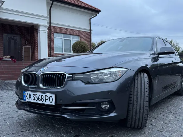 BMW 3 серії - фото 1