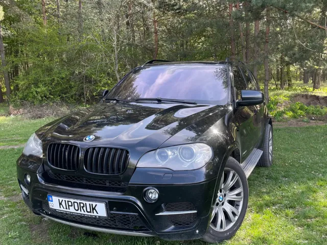 BMW X5 - фото 3