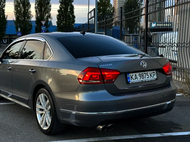Volkswagen Passat - фото 5