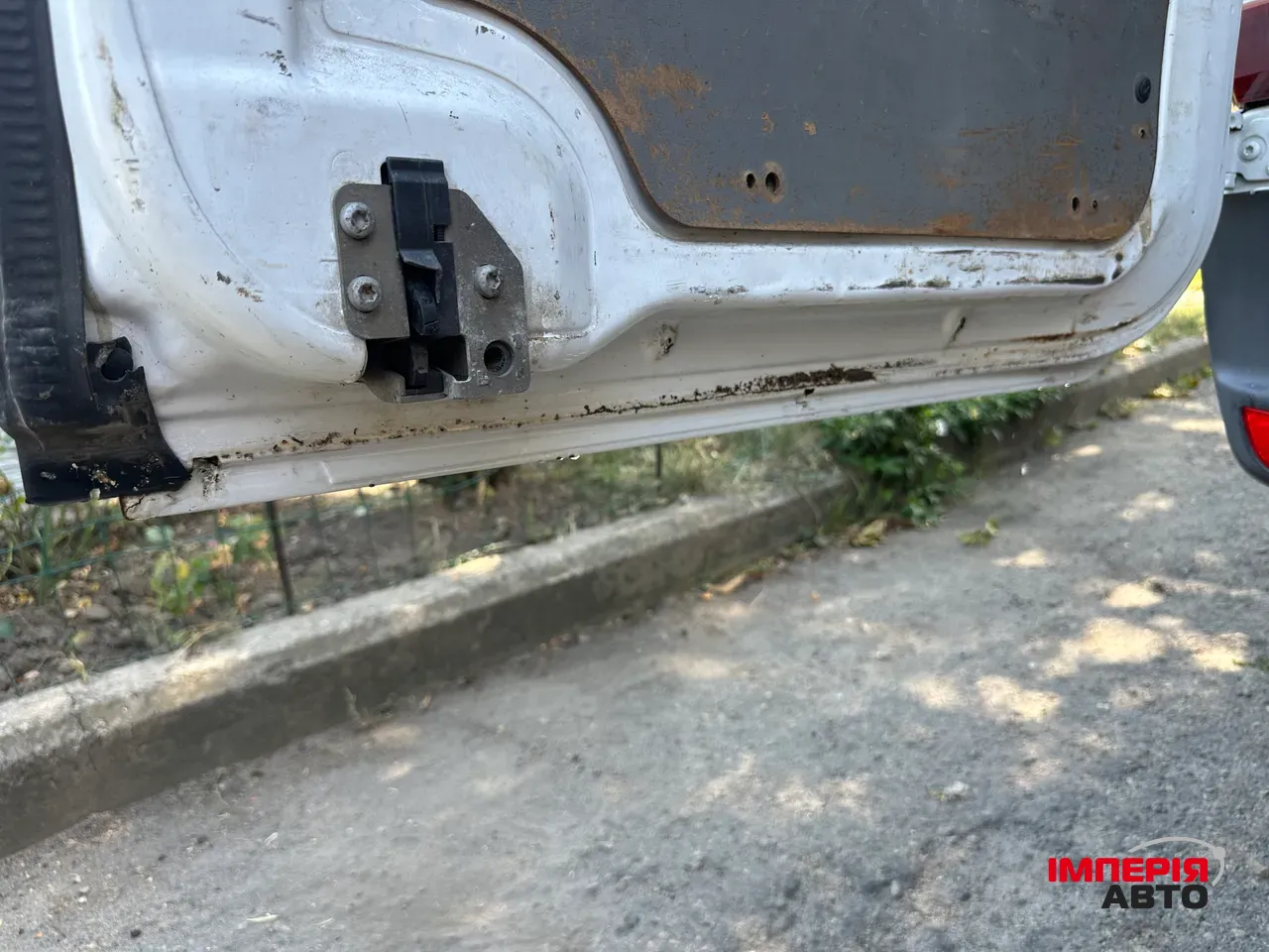 Mercedes-Benz Vito - фото 12