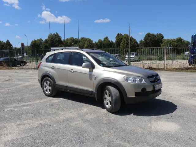 Chevrolet Captiva - фото 1