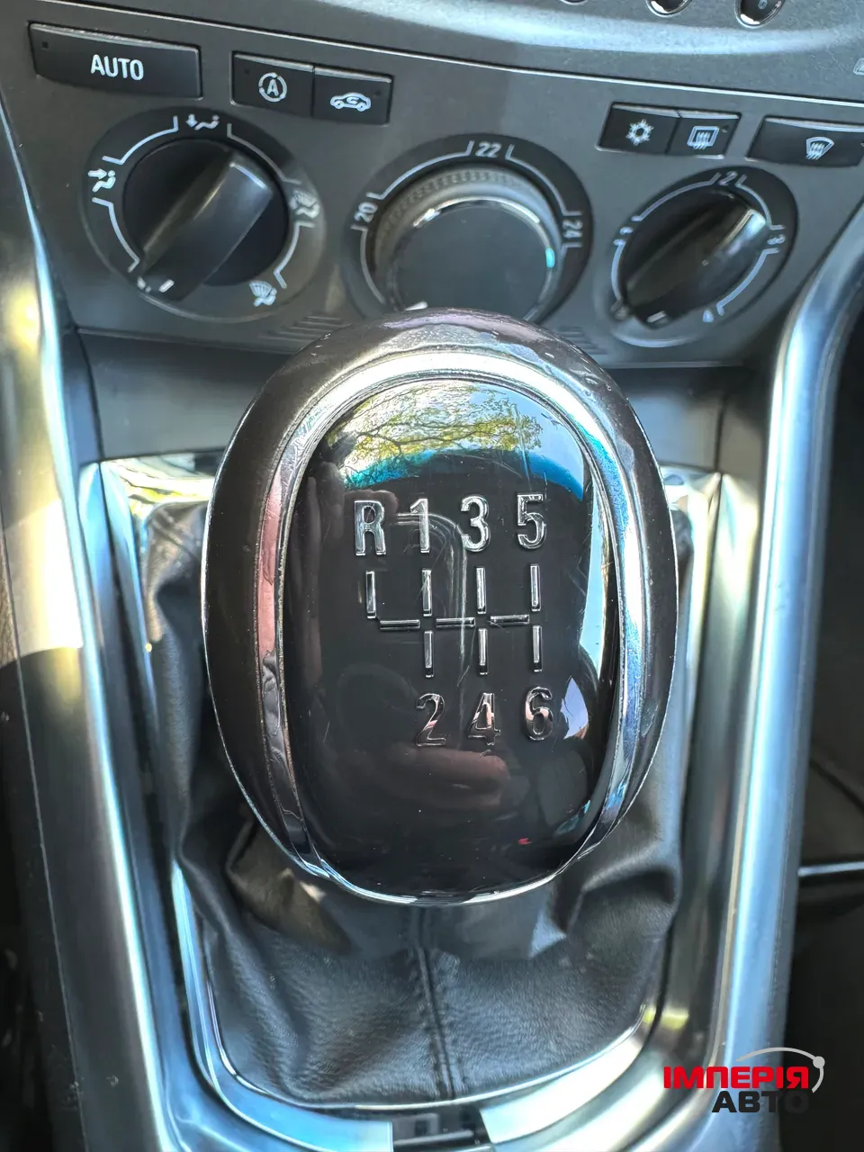 Opel Antara - фото 7