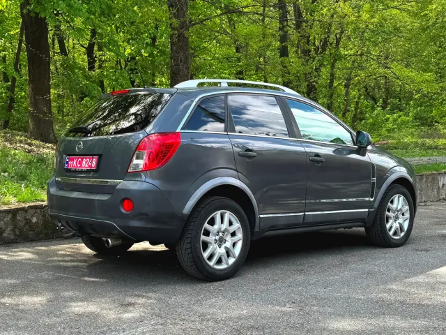 Opel Antara - фото 1