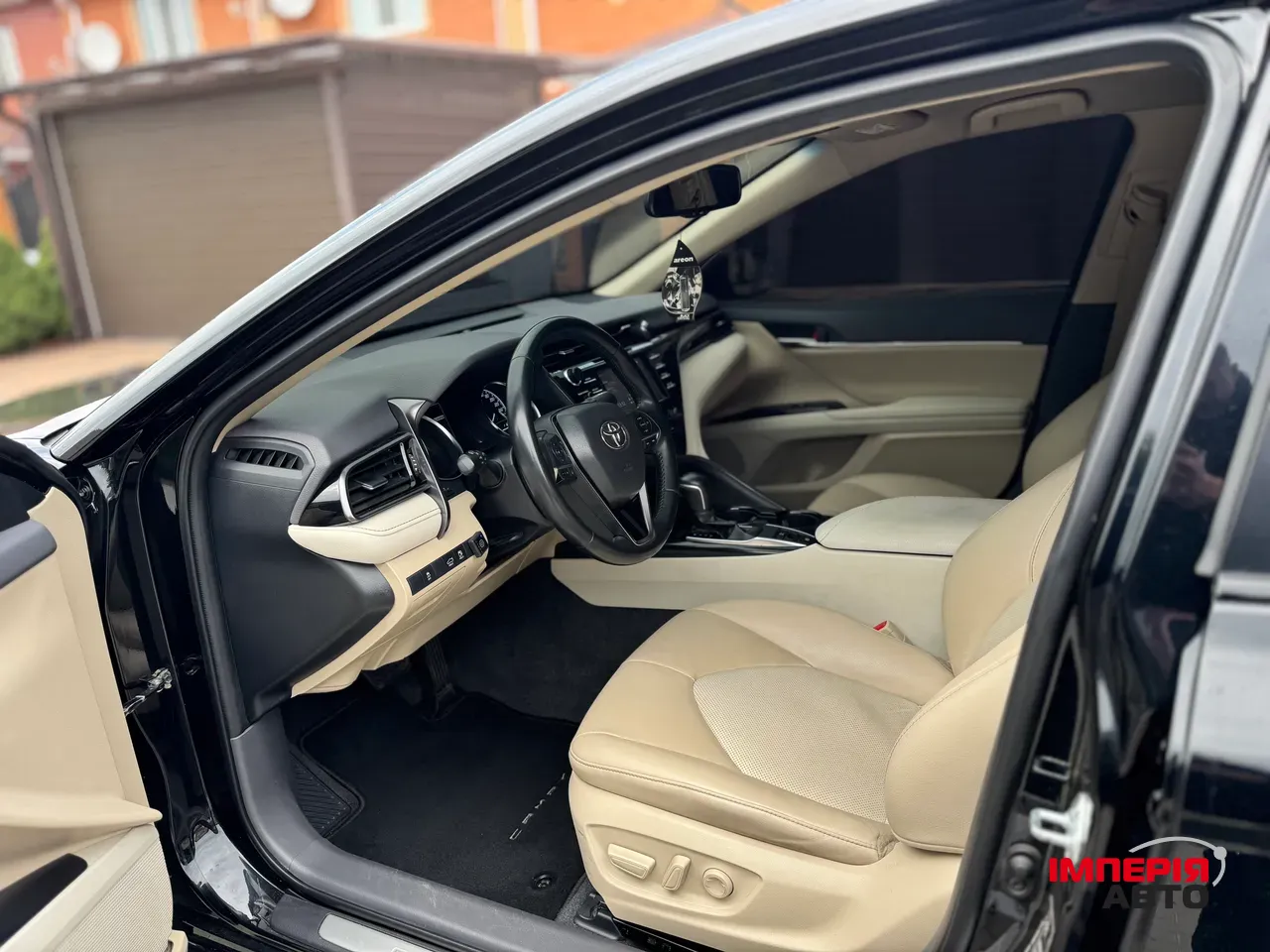 Toyota Camry - фото 6