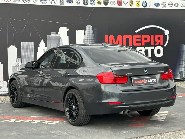 BMW 3 серії - фото 5