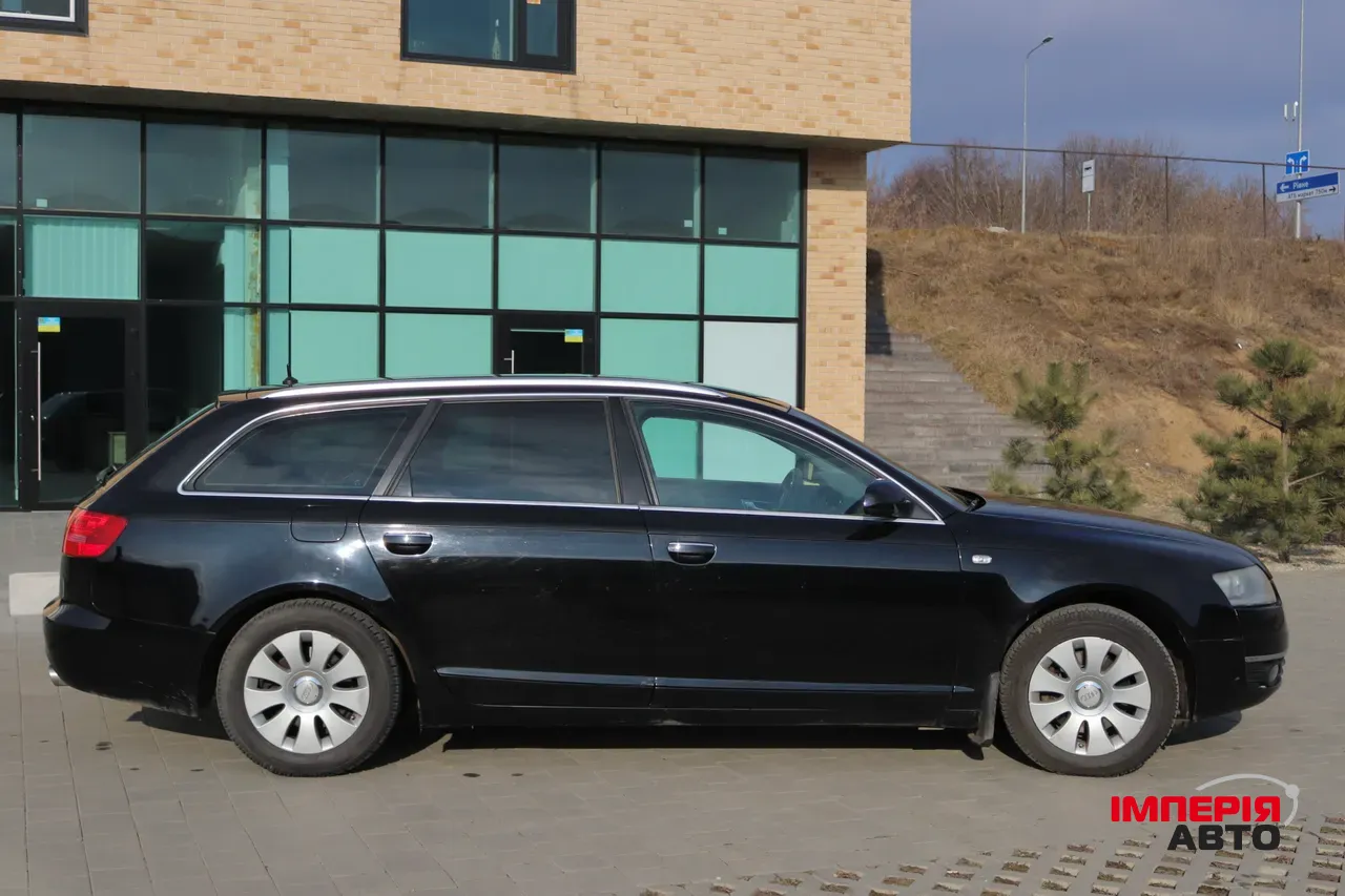 Audi A6 - фото 7