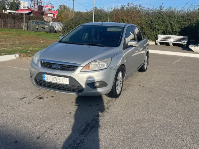 Ford Focus - фото 3