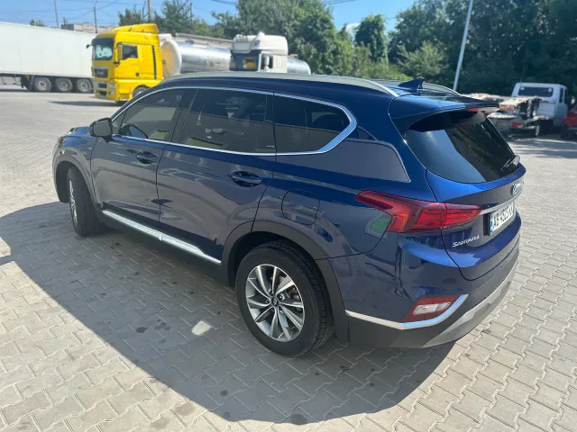 Hyundai Santa Fe - фото 5