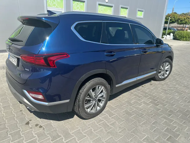 Hyundai Santa Fe - фото 4