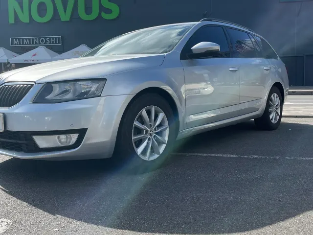 Skoda Octavia - фото 5