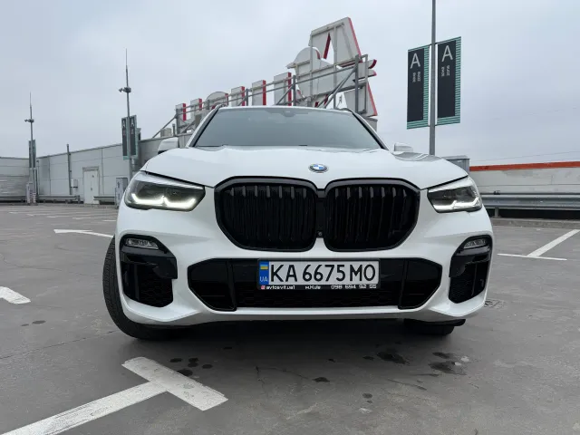 BMW X5 - фото 4